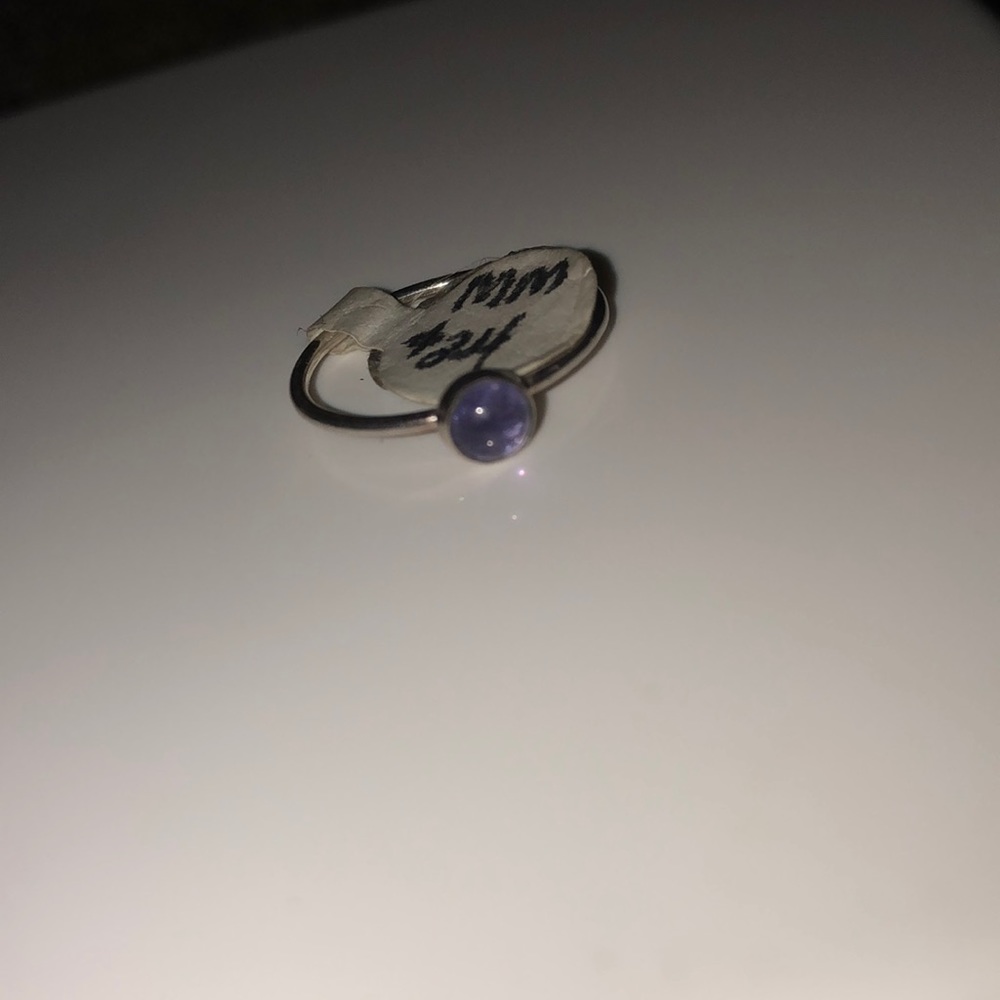 Ring - Picture 3 of 3